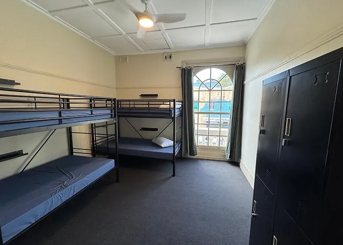 Bat And Ball Hostel